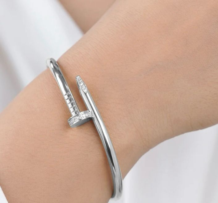Urban Edge Nail Kada
