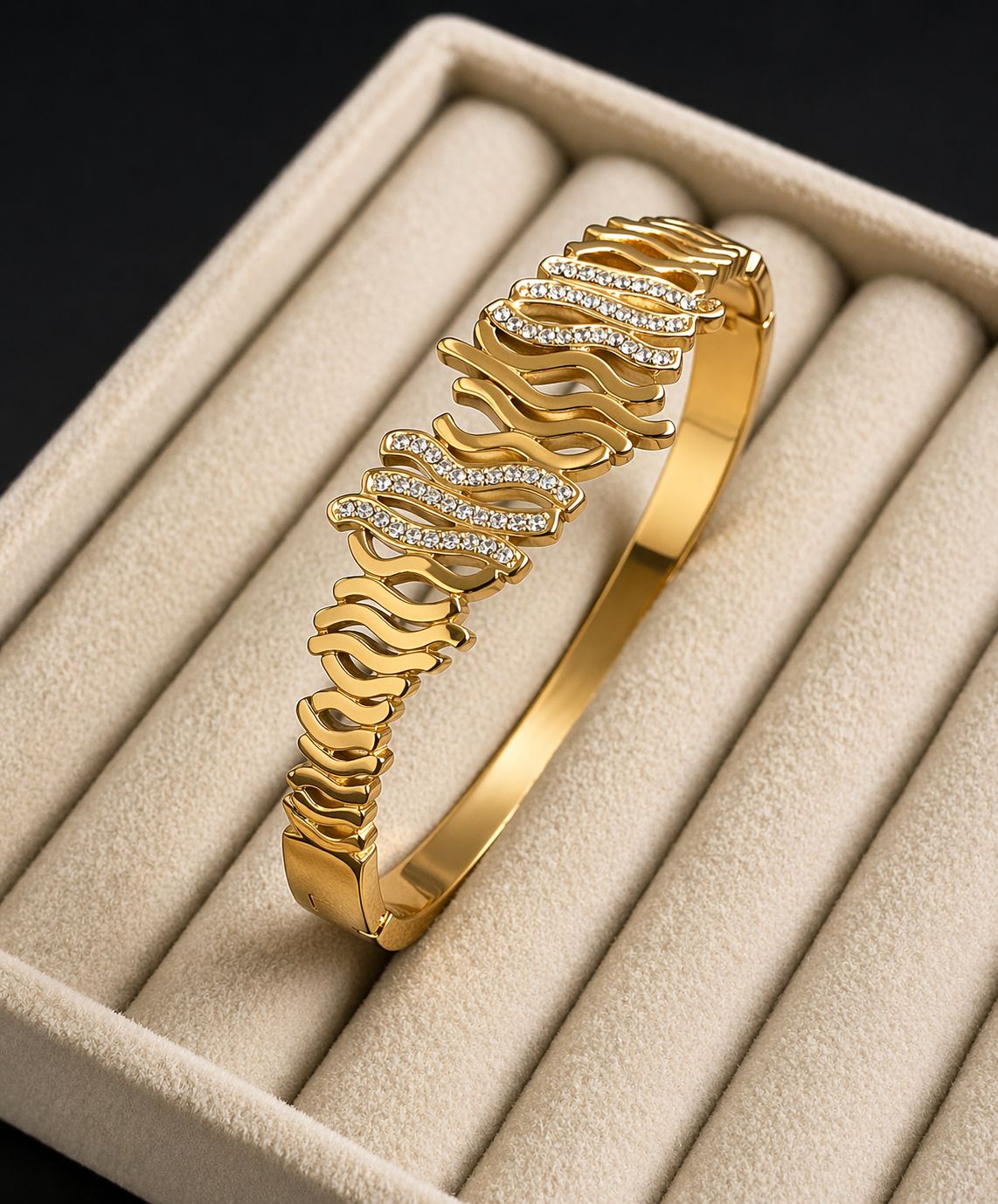 Seraphina Wave Crystal Kada
