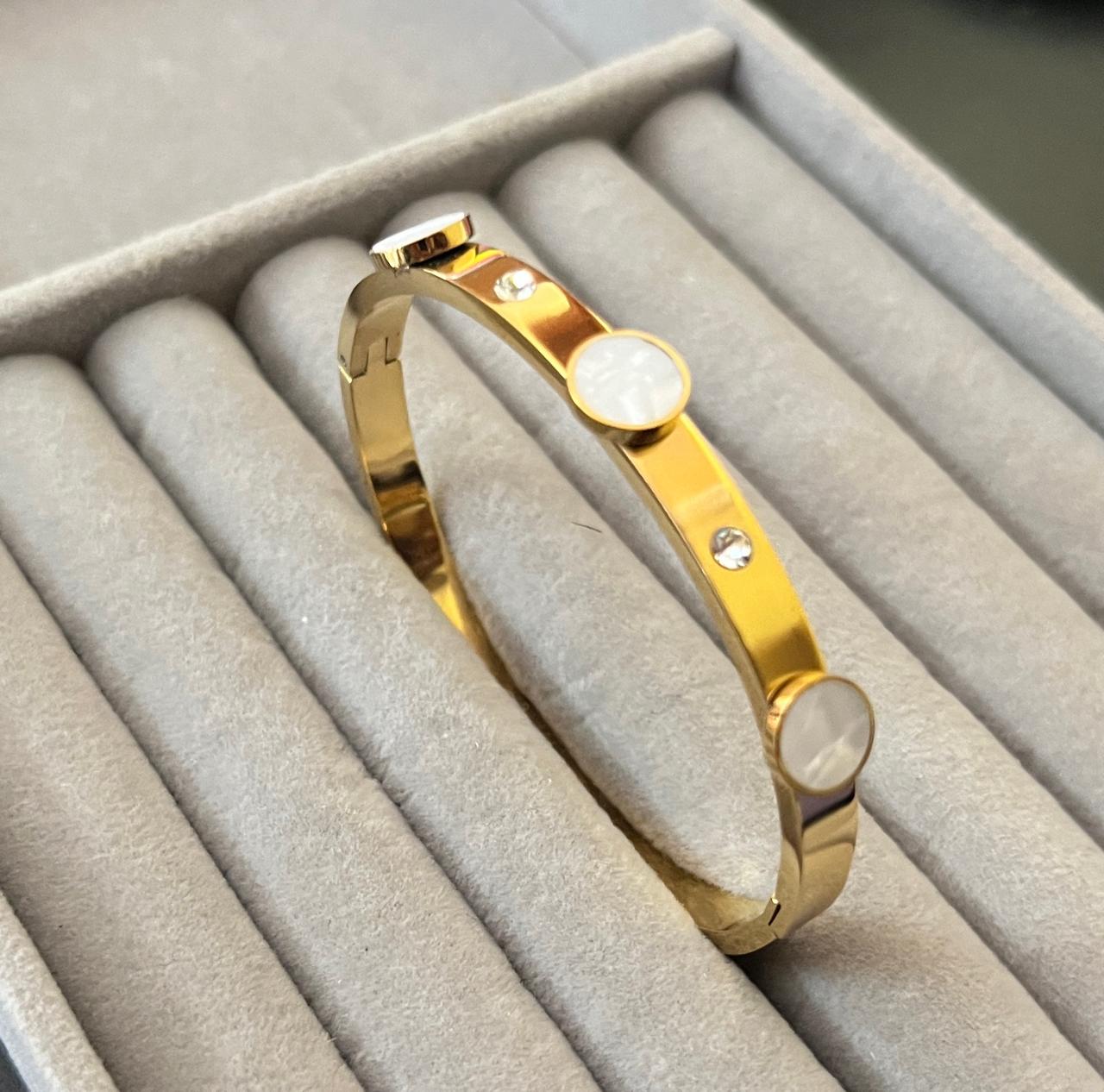 Celeste White Stone Gold Kada
