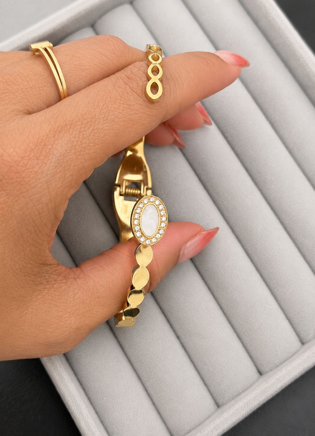 Infinity Halo Gold Kada
