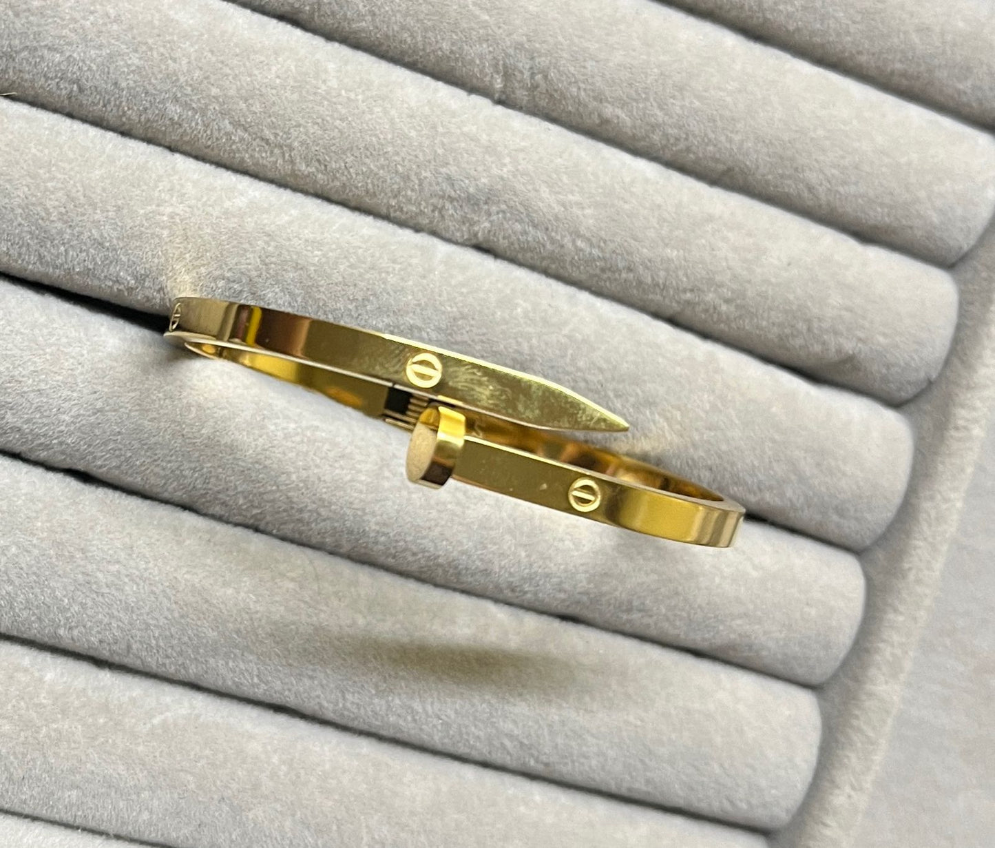Nail Luxe Gold Kada (SMALL SIZE)