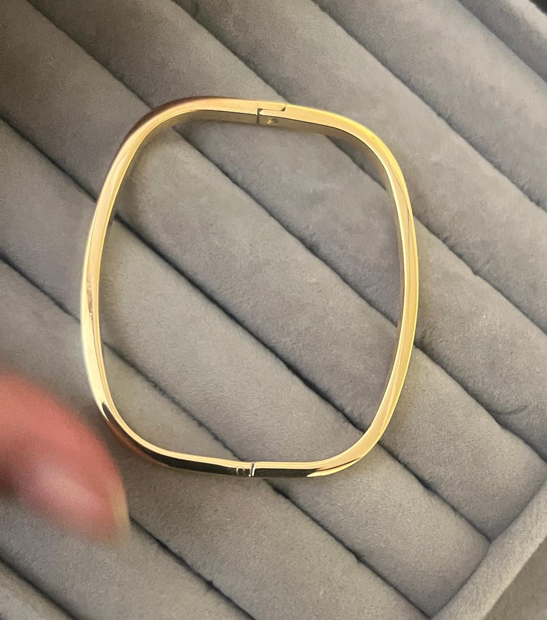Luxe Minimal Rectangular Kada (SMALL SIZE)
