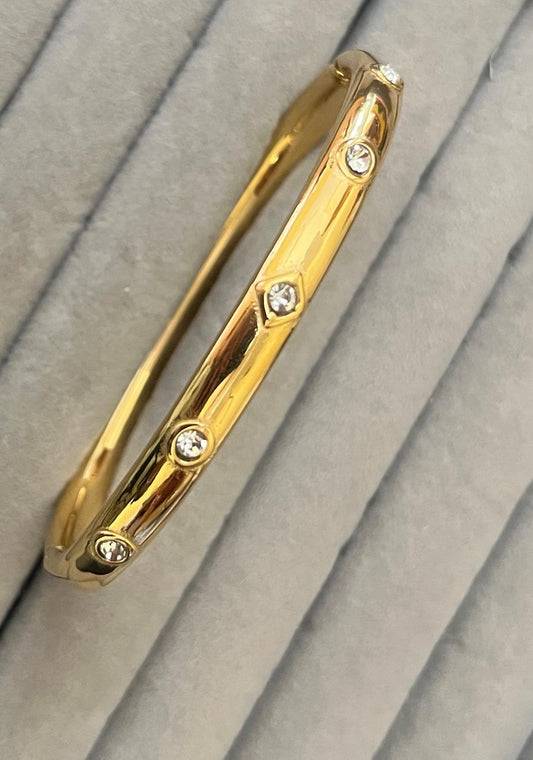 Aurelia Wave Crystal Gold Bracelet