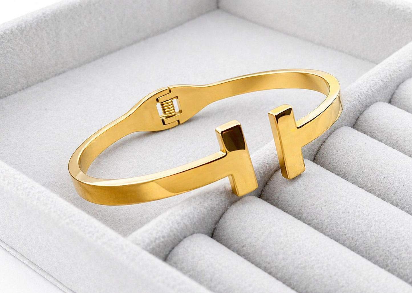 Signature T-Bar Luxe Kada