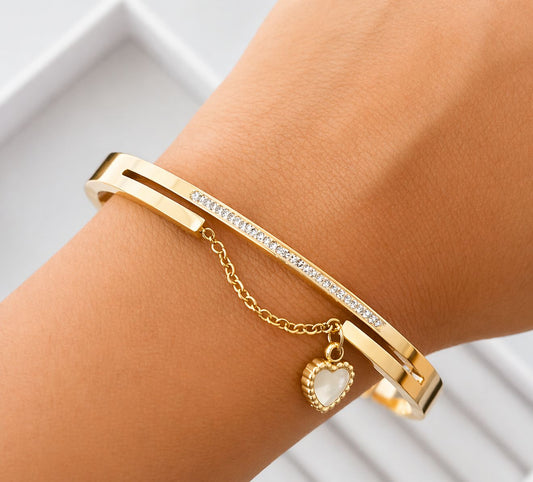 Amora Crystal Charm Kada