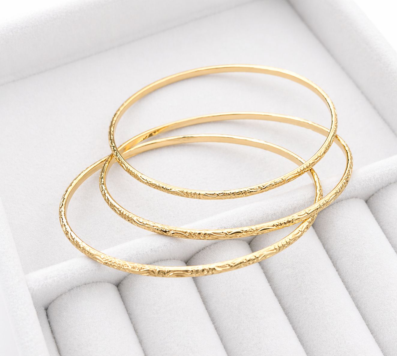 Heritage Etched Gold Bangle Set