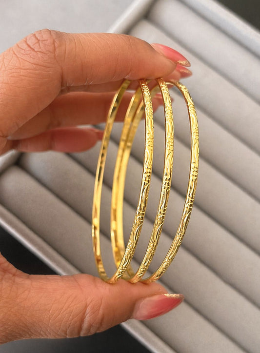 Heritage Etched Gold Bangle Set