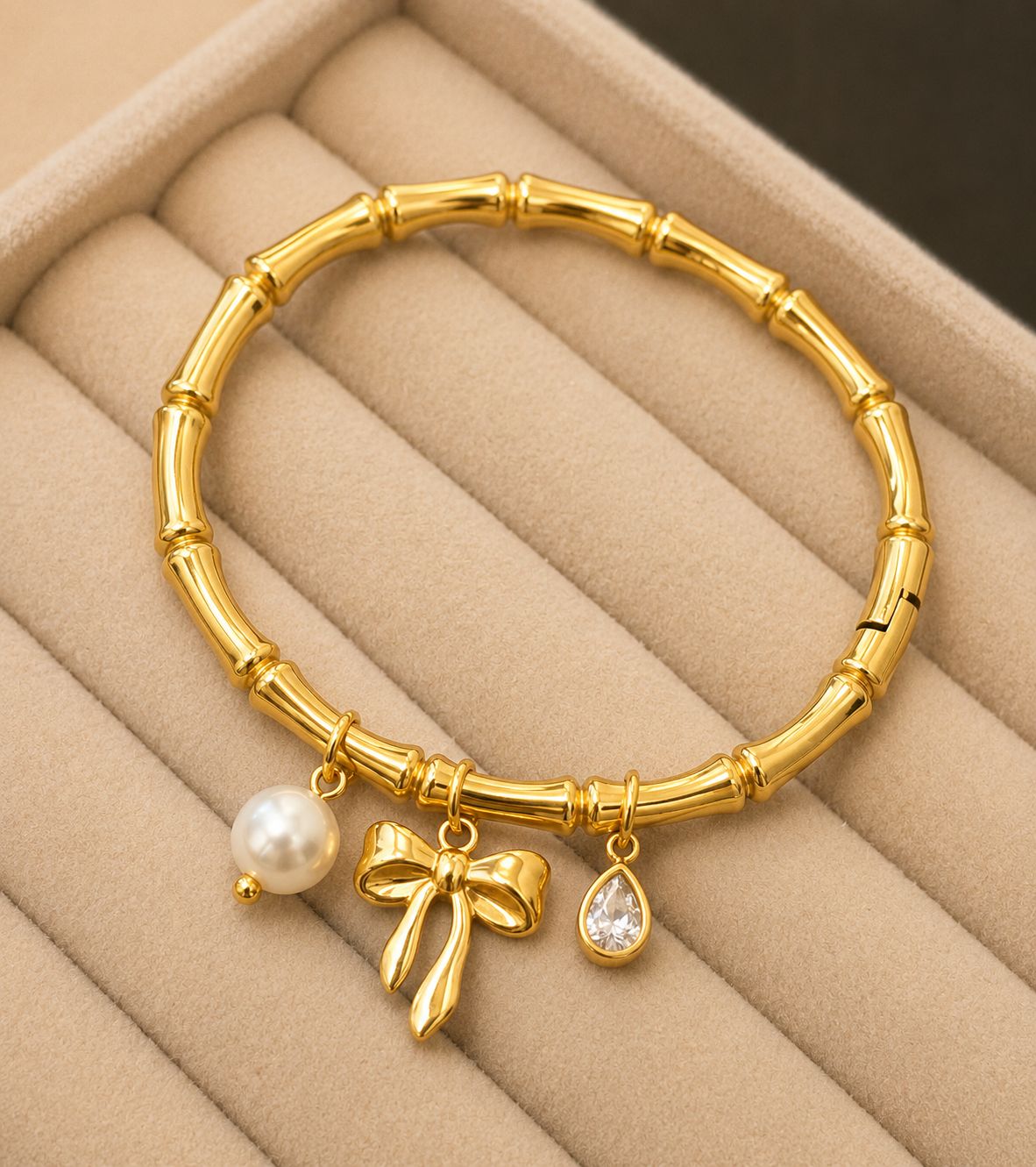 Luna Bow Charm Kada