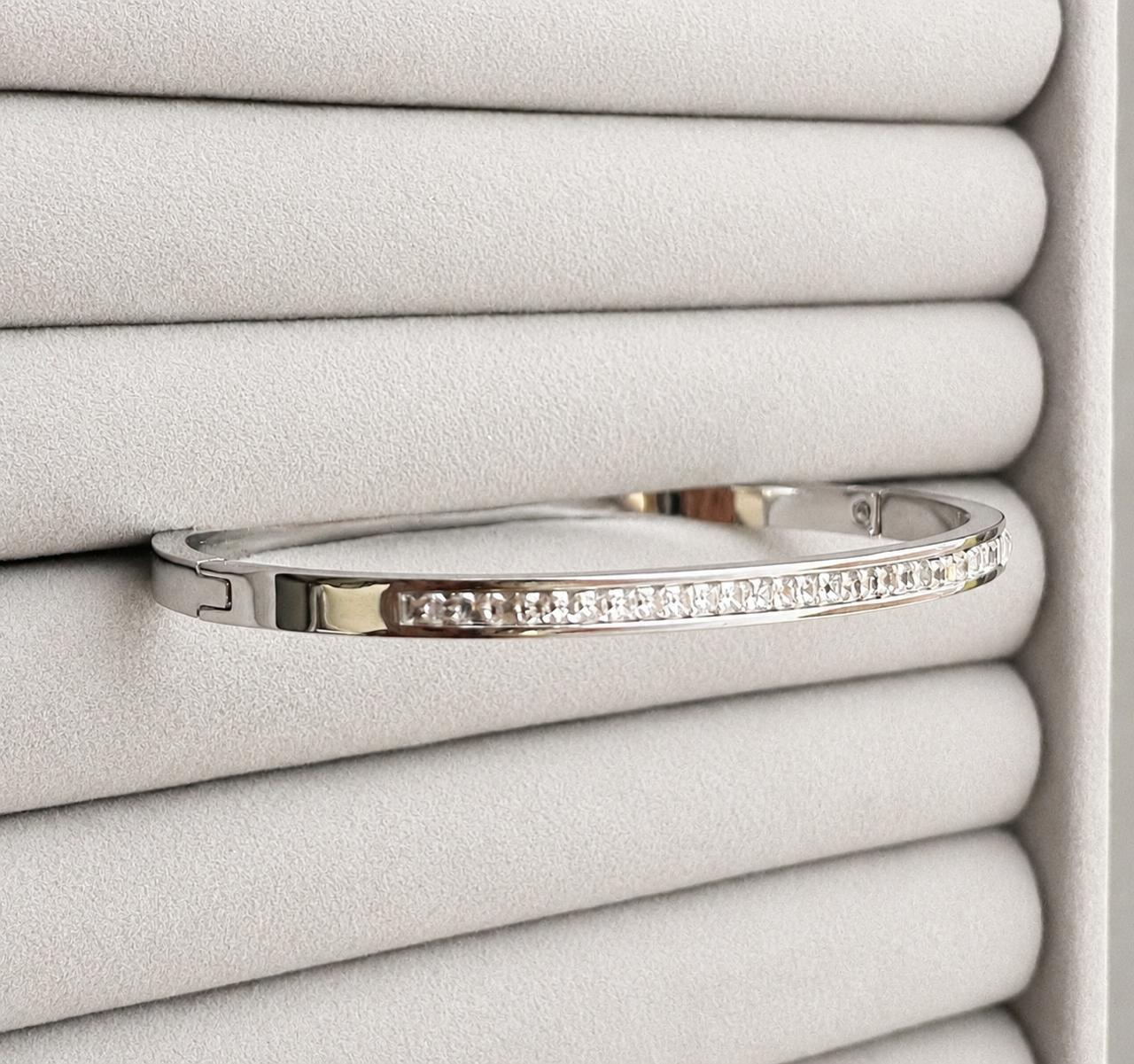 Celeste Silver Luxe Kada