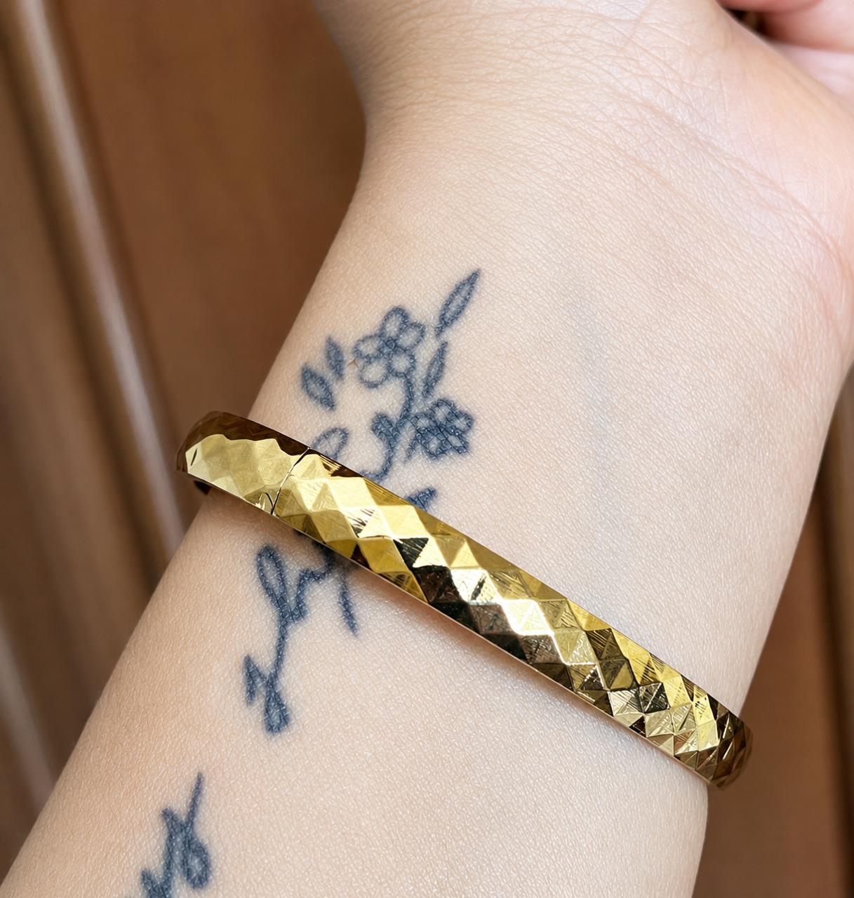 Luxe Facet Gold Kada