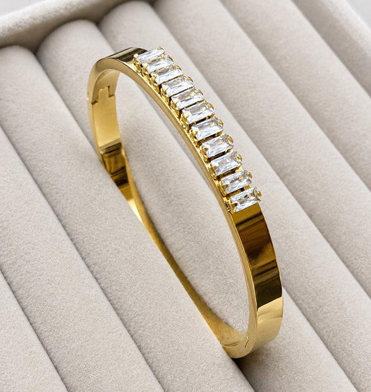 Aurora Baguette Crystal Gold Kada