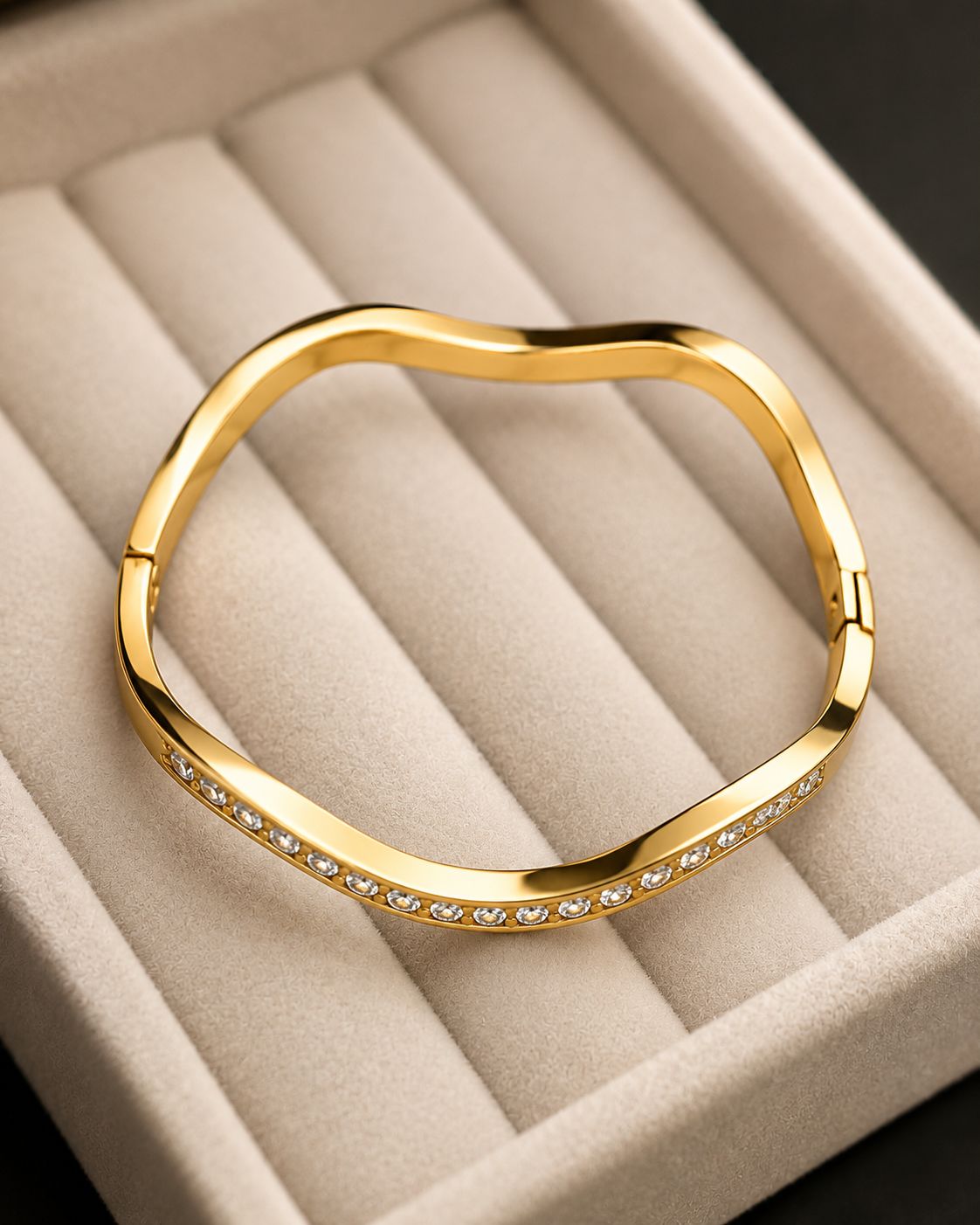 Celeste Wave Crystal Kada (SMALL SIZE)