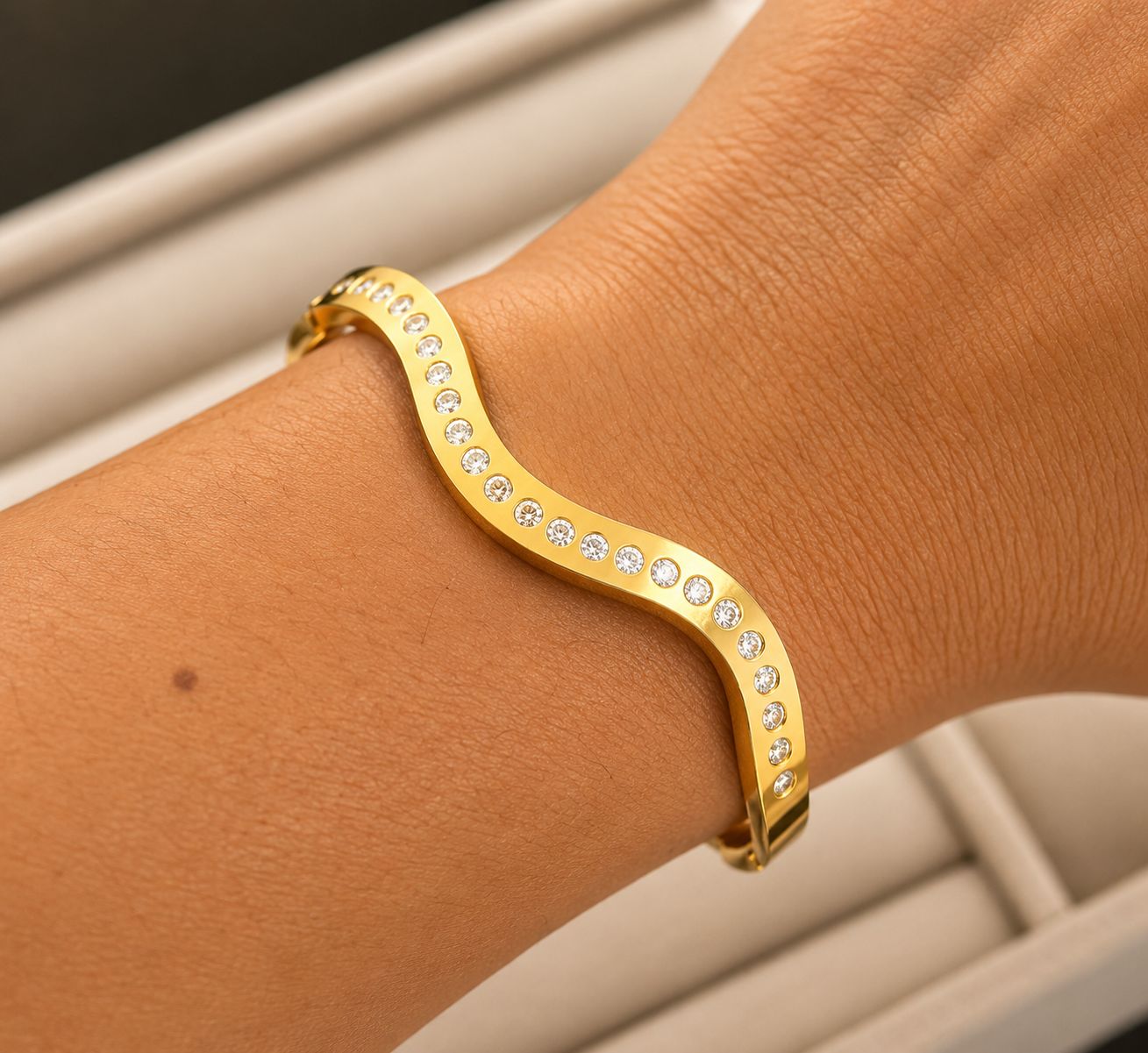 Celeste Wave Crystal Kada (SMALL SIZE)