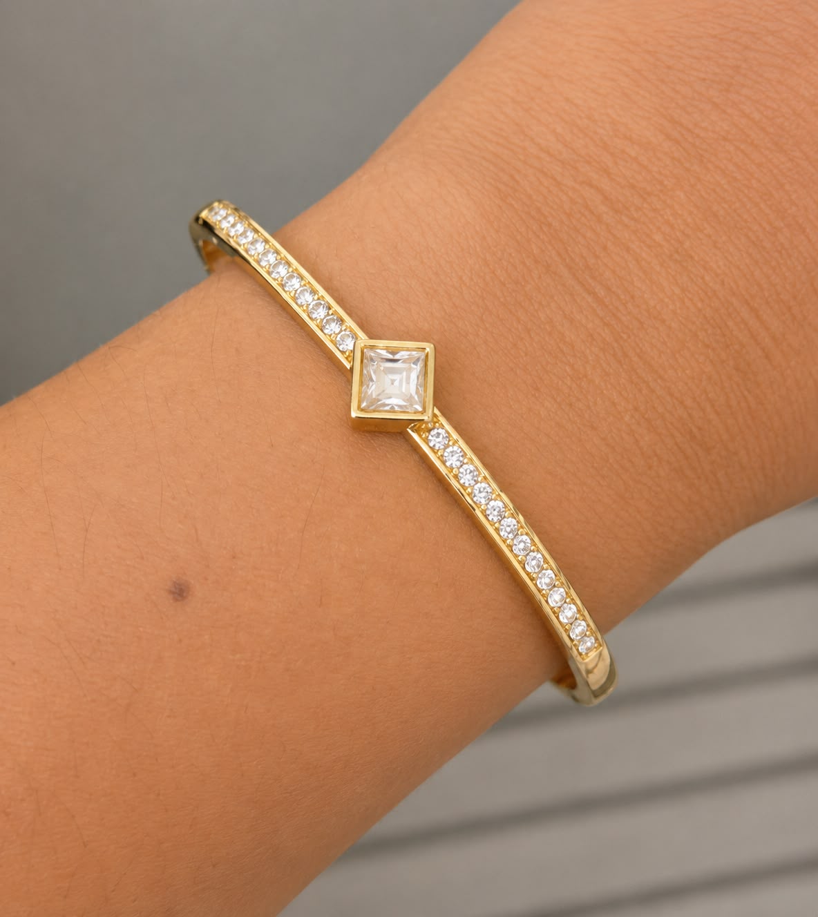 Square Solitaire Crystal Gold Kada (SMALL SIZE)