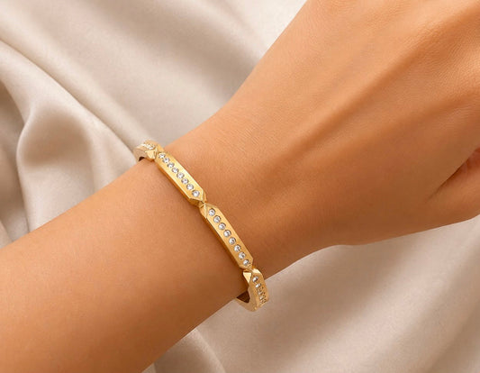 Linear Luxe Zircon Kada (SMALL SIZE)