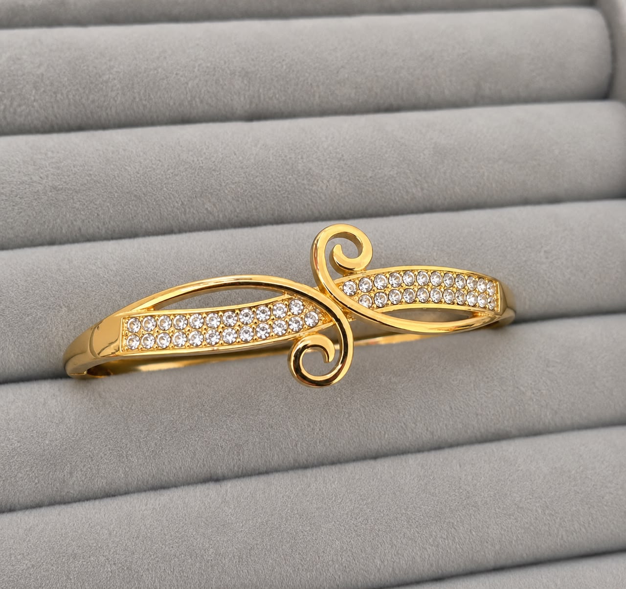 Aurelia Scroll Luxe Kada (SMALL SIZE)