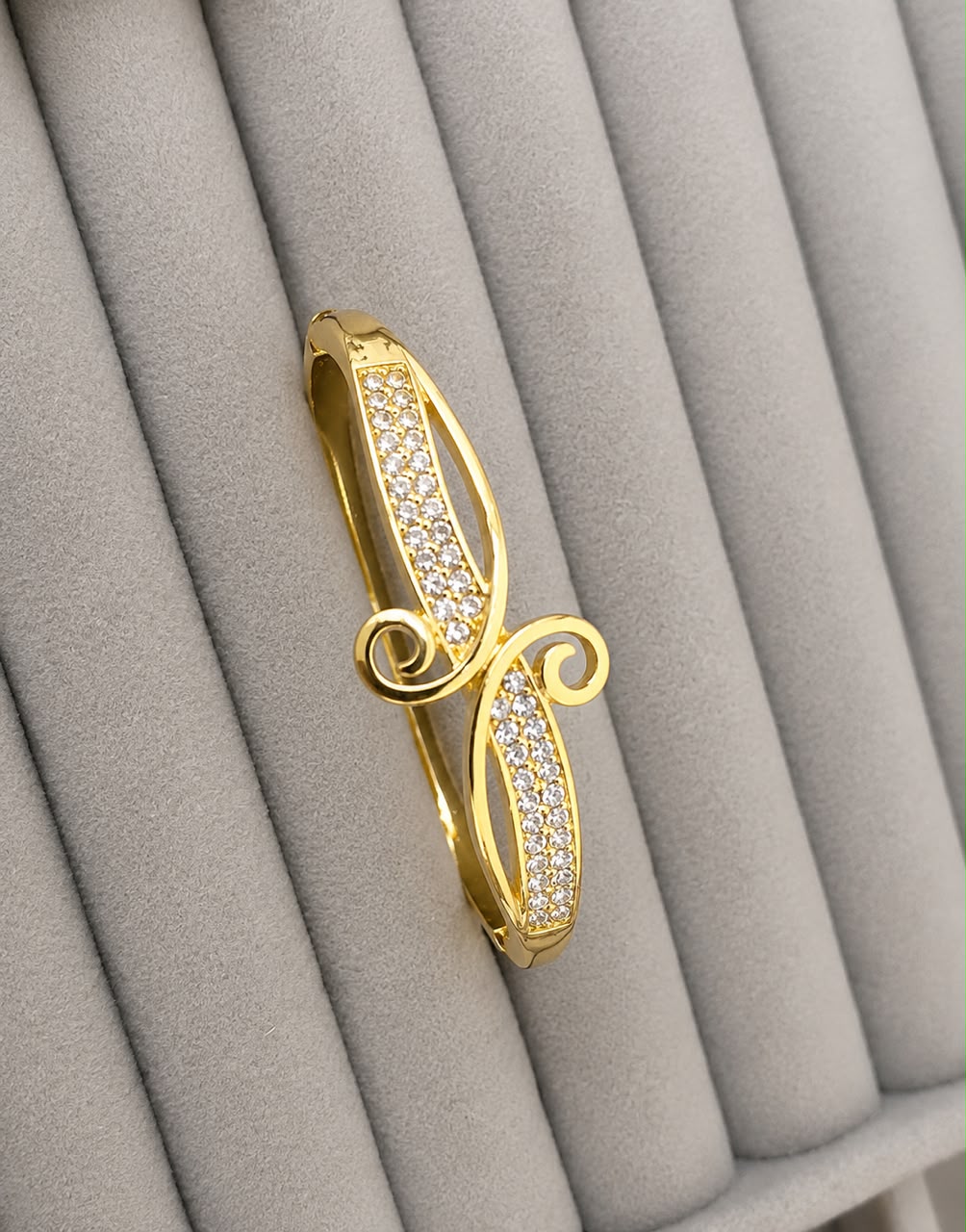 Aurelia Scroll Luxe Kada (SMALL SIZE)