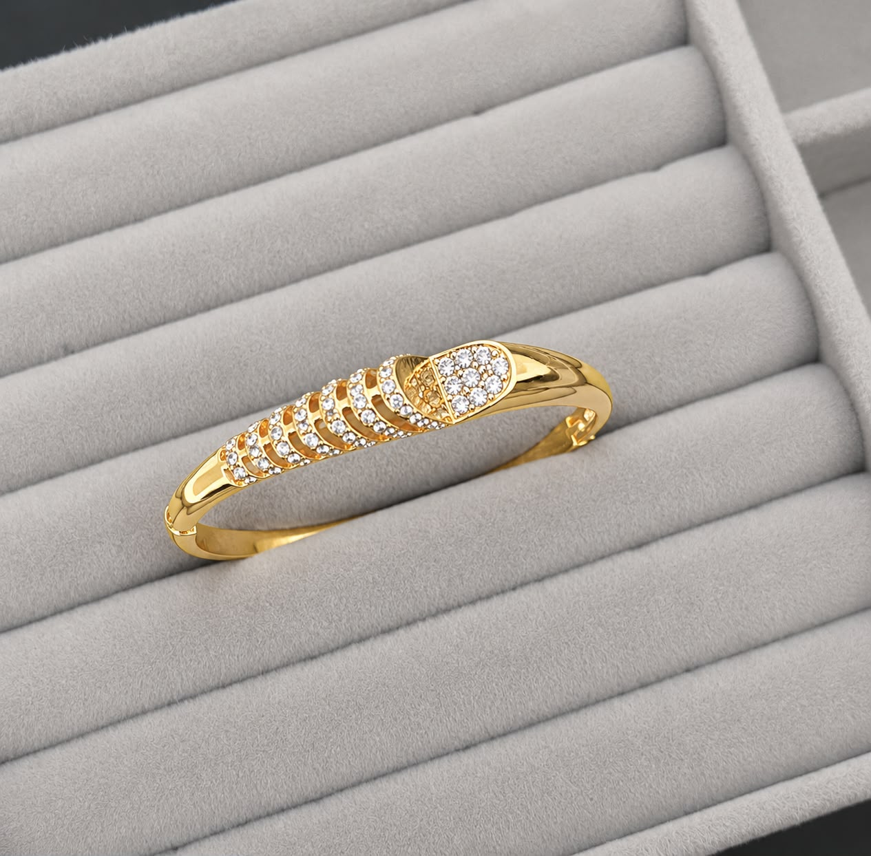 Velora Wave Zircon Cuff (SMALL SIZE)