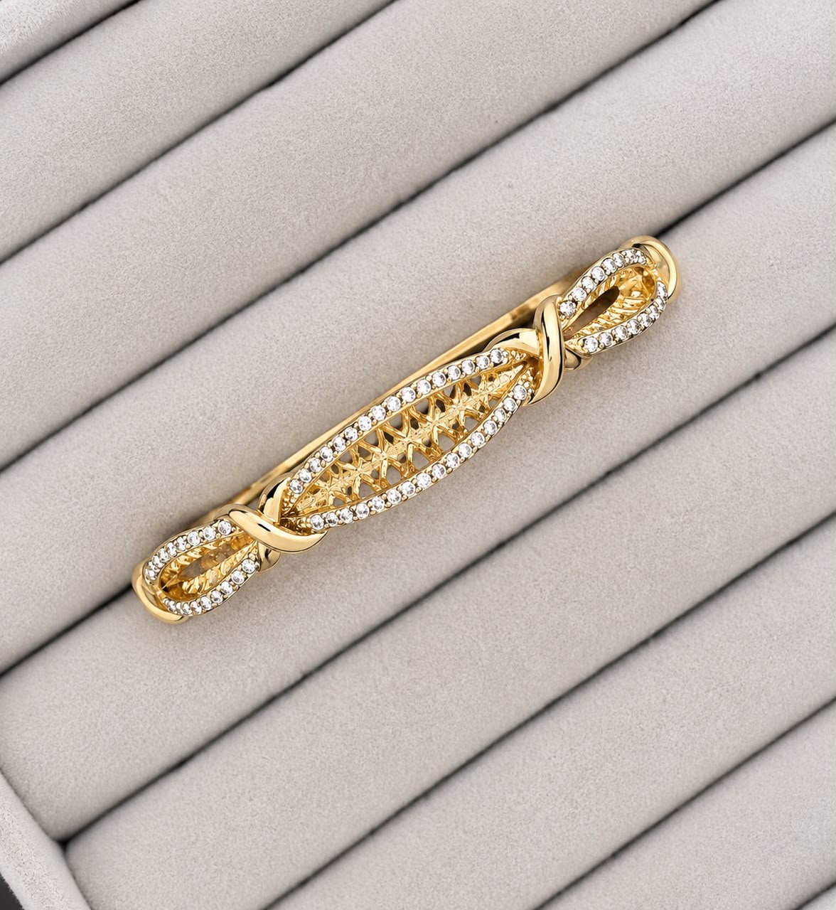 Twisted Grace Zircon Kada (Small size)